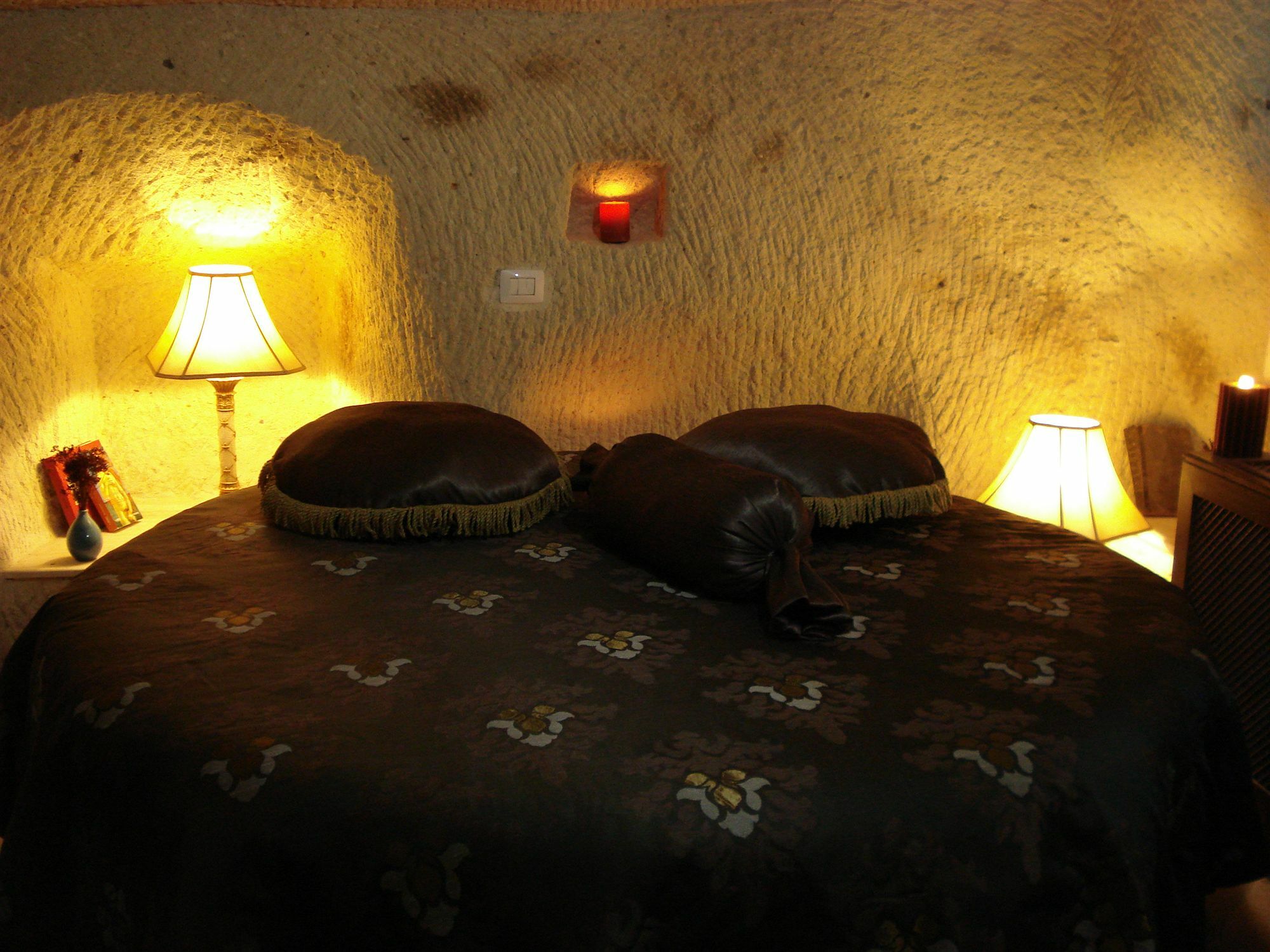 Cappadocia Perimasali Cave Hotel Ürgüp Ngoại thất bức ảnh